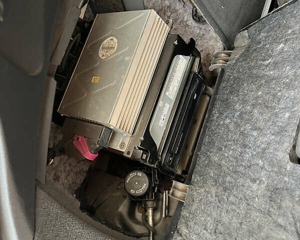 Серый Ауди А6, объемом двигателя 3 л и пробегом 325 тыс. км за 8300 $, фото 10 на Automoto.ua