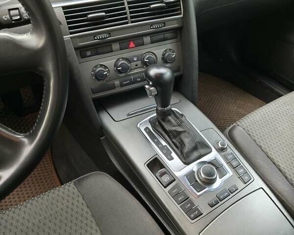 Сірий Ауді А6, об'ємом двигуна 2.4 л та пробігом 270 тис. км за 6000 $, фото 16 на Automoto.ua