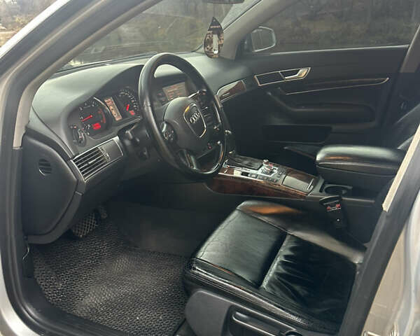 Сірий Ауді А6, об'ємом двигуна 3 л та пробігом 394 тис. км за 7500 $, фото 13 на Automoto.ua