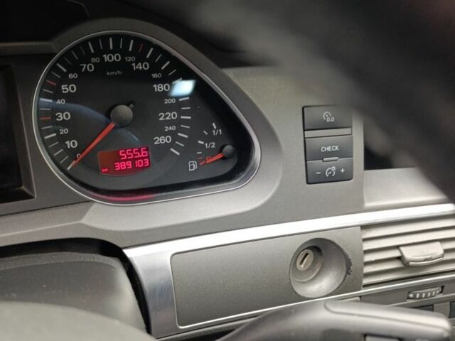 Серый Ауди А6, объемом двигателя 2 л и пробегом 389 тыс. км за 3791 $, фото 2 на Automoto.ua