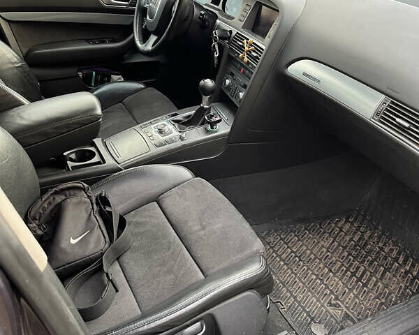 Серый Ауди А6, объемом двигателя 3 л и пробегом 325 тыс. км за 8300 $, фото 13 на Automoto.ua