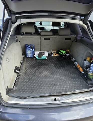 Ауди А6 2005 в Киеве на Automoto.ua Серый Ауди А6, объемом двигателя 2 л и пробегом 295 тыс. км за 6800 $, фото 7 на Automoto.ua