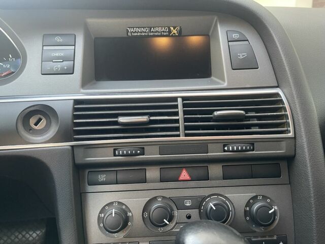 Сірий Ауді А6, об'ємом двигуна 2.7 л та пробігом 325 тис. км за 7499 $, фото 14 на Automoto.ua