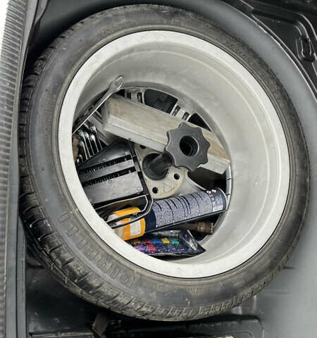 Сірий Ауді А6, об'ємом двигуна 3 л та пробігом 348 тис. км за 7500 $, фото 9 на Automoto.ua