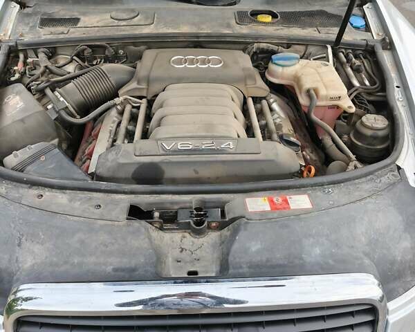 Сірий Ауді А6, об'ємом двигуна 2.4 л та пробігом 270 тис. км за 6000 $, фото 18 на Automoto.ua