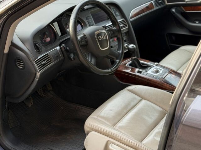 Серый Ауди А6, объемом двигателя 2 л и пробегом 280 тыс. км за 3550 $, фото 6 на Automoto.ua