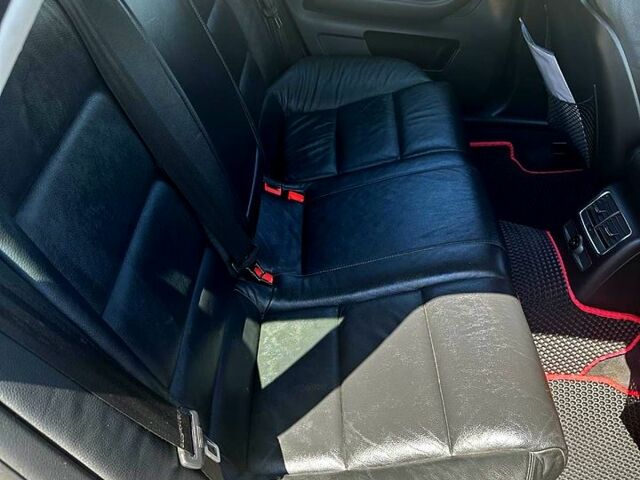 Сірий Ауді А6, об'ємом двигуна 27 л та пробігом 0 тис. км за 8000 $, фото 12 на Automoto.ua