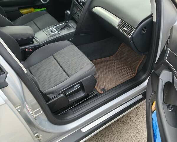 Сірий Ауді А6, об'ємом двигуна 2.4 л та пробігом 270 тис. км за 6000 $, фото 15 на Automoto.ua