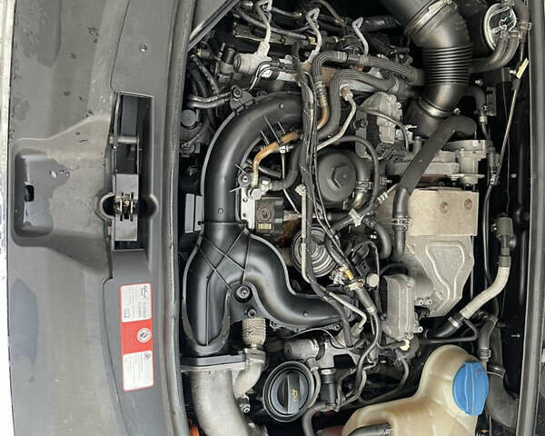 Ауді А6 2005 у Дніпро (Дніпропетровську) на Automoto.ua Сірий Ауді А6, об'ємом двигуна 2.7 л та пробігом 325 тис. км за 7499 $, фото 43 на Automoto.ua