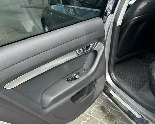 Серый Ауди А6, объемом двигателя 2 л и пробегом 410 тыс. км за 6700 $, фото 9 на Automoto.ua