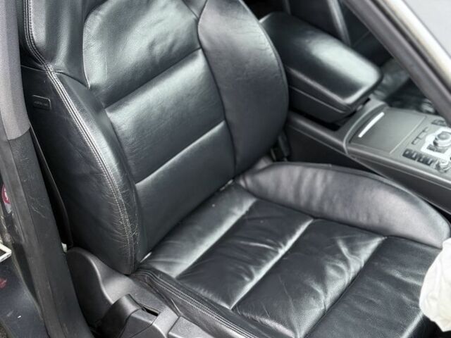 Серый Ауди А6, объемом двигателя 3 л и пробегом 278 тыс. км за 3600 $, фото 16 на Automoto.ua