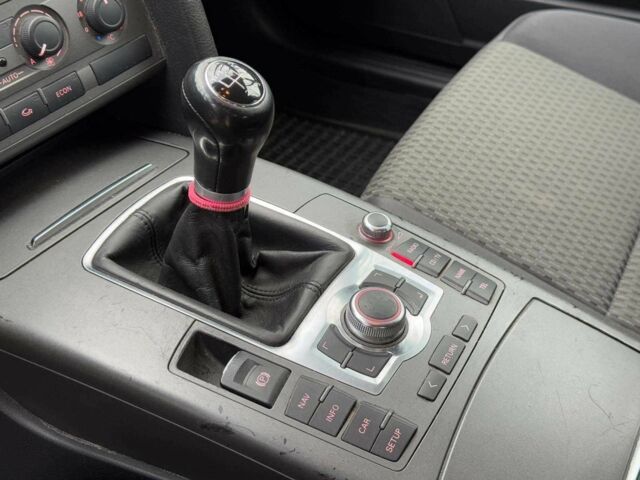 Сірий Ауді А6, об'ємом двигуна 2 л та пробігом 219 тис. км за 6440 $, фото 15 на Automoto.ua