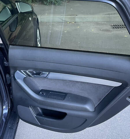 Серый Ауди А6, объемом двигателя 1.97 л и пробегом 288 тыс. км за 8200 $, фото 12 на Automoto.ua