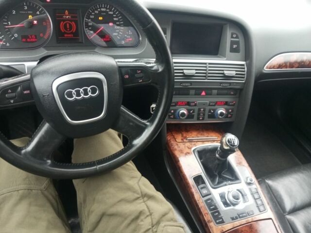 Серый Ауди А6, объемом двигателя 2.7 л и пробегом 399 тыс. км за 3400 $, фото 7 на Automoto.ua