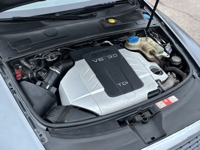 Серый Ауди А6, объемом двигателя 3 л и пробегом 343 тыс. км за 3644 $, фото 21 на Automoto.ua