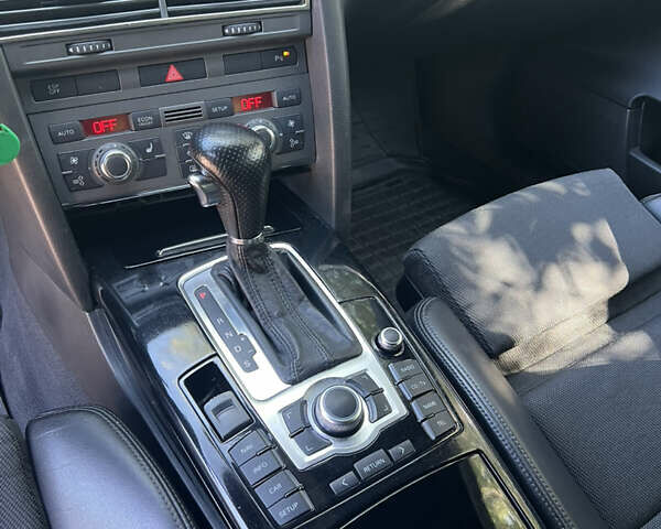 Сірий Ауді А6, об'ємом двигуна 2.7 л та пробігом 340 тис. км за 8900 $, фото 10 на Automoto.ua