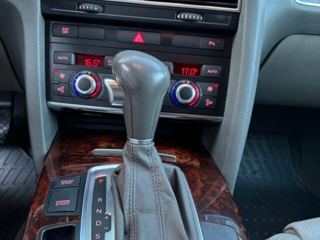 Серый Ауди А6, объемом двигателя 3 л и пробегом 234 тыс. км за 2100 $, фото 6 на Automoto.ua