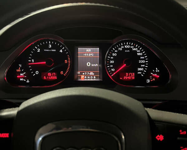 Серый Ауди А6, объемом двигателя 2.97 л и пробегом 255 тыс. км за 7500 $, фото 2 на Automoto.ua