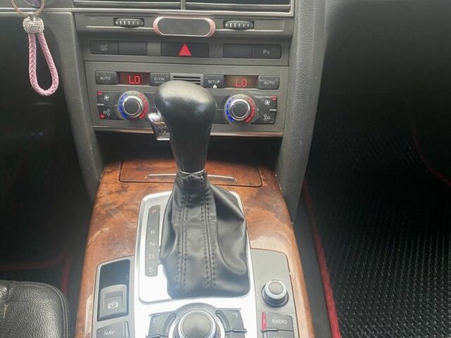 Серый Ауди А6, объемом двигателя 3 л и пробегом 350 тыс. км за 7300 $, фото 4 на Automoto.ua