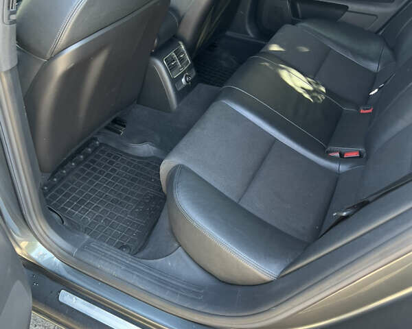 Серый Ауди А6, объемом двигателя 2.7 л и пробегом 340 тыс. км за 8600 $, фото 13 на Automoto.ua