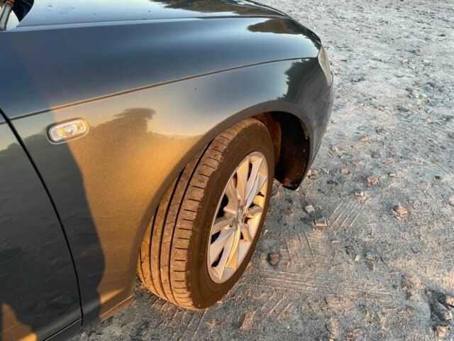 Серый Ауди А6, объемом двигателя 3 л и пробегом 400 тыс. км за 4050 $, фото 1 на Automoto.ua