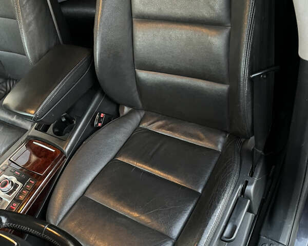 Серый Ауди А6, объемом двигателя 2.97 л и пробегом 420 тыс. км за 9500 $, фото 2 на Automoto.ua