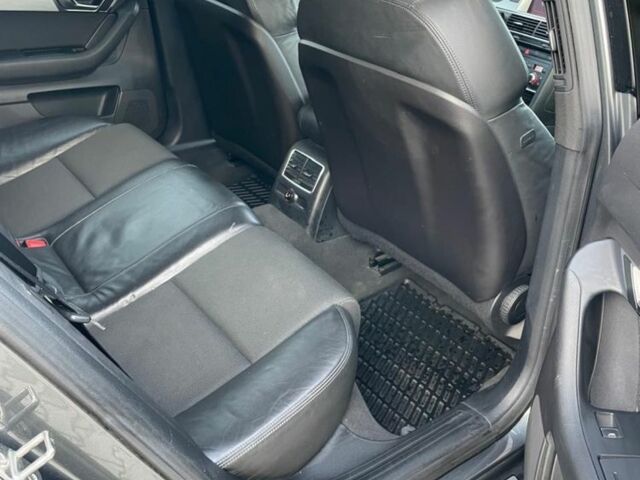 Серый Ауди А6, объемом двигателя 2.7 л и пробегом 402 тыс. км за 4550 $, фото 9 на Automoto.ua