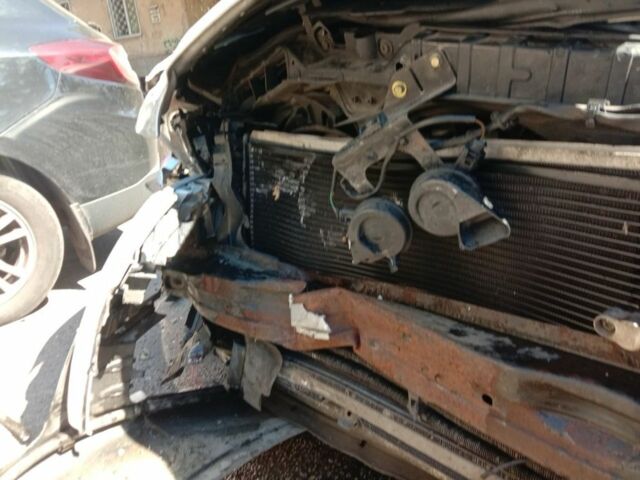 Серый Ауди А6, объемом двигателя 3 л и пробегом 400 тыс. км за 2700 $, фото 3 на Automoto.ua