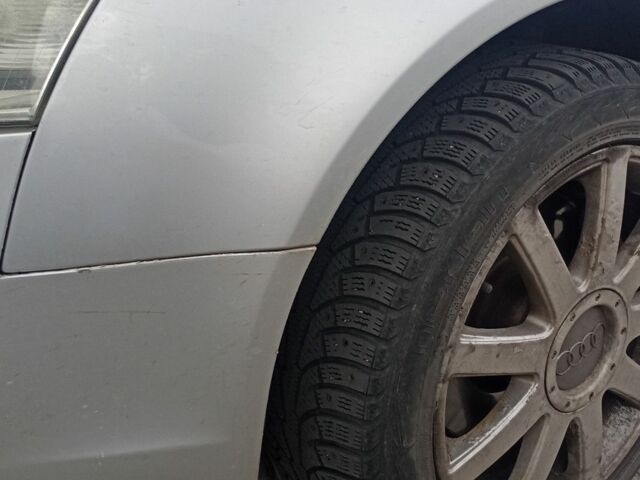 Серый Ауди А6, объемом двигателя 3 л и пробегом 400 тыс. км за 2750 $, фото 2 на Automoto.ua