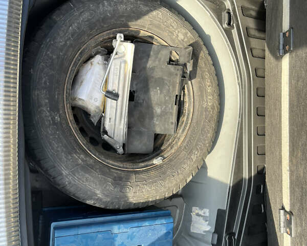 Сірий Ауді А6, об'ємом двигуна 2.7 л та пробігом 290 тис. км за 6999 $, фото 24 на Automoto.ua