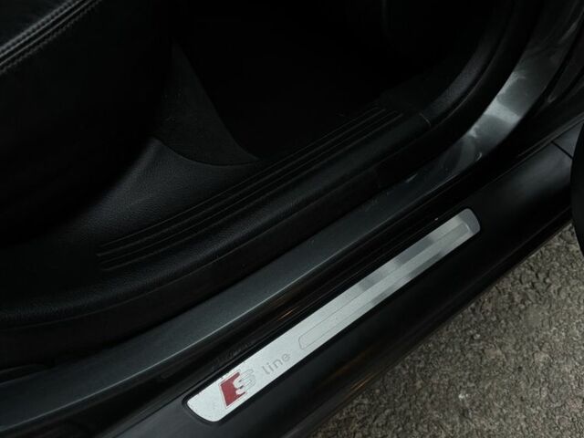 Серый Ауди А6, объемом двигателя 3 л и пробегом 343 тыс. км за 3644 $, фото 20 на Automoto.ua