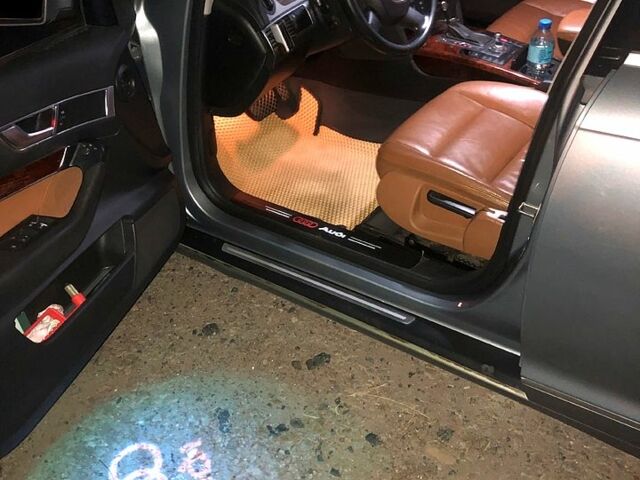 Сірий Ауді А6, об'ємом двигуна 2.7 л та пробігом 310 тис. км за 8000 $, фото 7 на Automoto.ua
