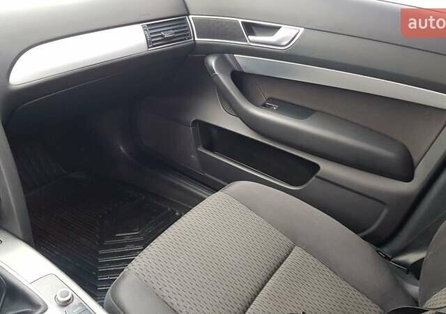 Серый Ауди А6, объемом двигателя 2.7 л и пробегом 370 тыс. км за 6600 $, фото 19 на Automoto.ua