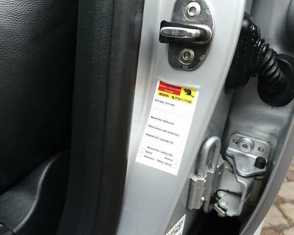 Сірий Ауді А6, об'ємом двигуна 2.7 л та пробігом 366 тис. км за 7300 $, фото 61 на Automoto.ua