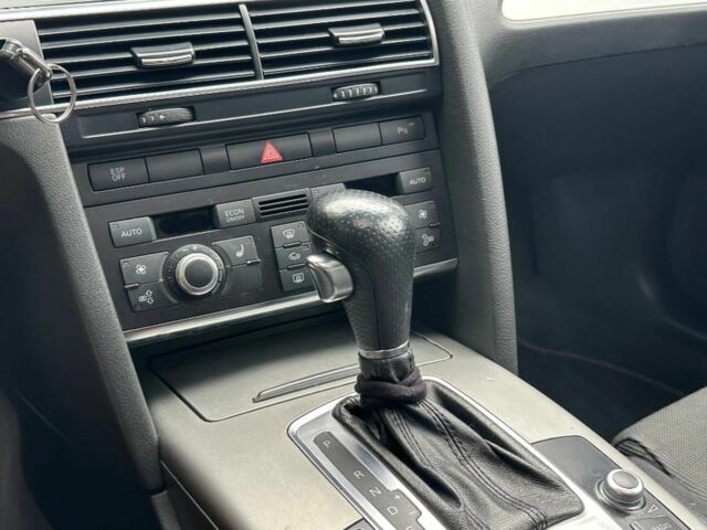 Сірий Ауді А6, об'ємом двигуна 0 л та пробігом 241 тис. км за 2650 $, фото 4 на Automoto.ua