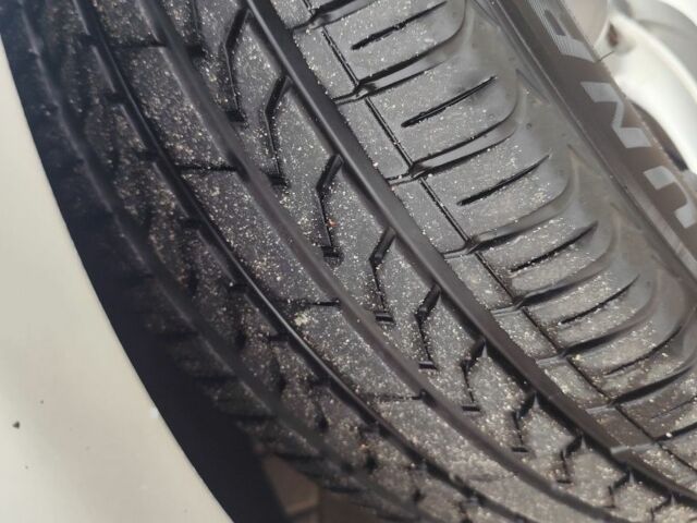 Ауді А6 2007 у Запоріжжя на Automoto.ua Сірий Ауді А6, об'ємом двигуна 2 л та пробігом 256 тис. км за 5000 $, фото 17 на Automoto.ua