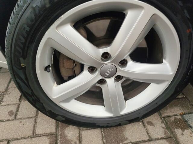 Серый Ауди А6, объемом двигателя 2 л и пробегом 256 тыс. км за 4500 $, фото 22 на Automoto.ua