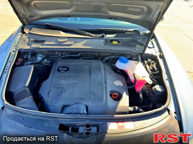 Сірий Ауді А6, об'ємом двигуна 2 л та пробігом 350 тис. км за 7500 $, фото 11 на Automoto.ua