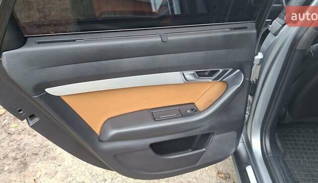 Сірий Ауді А6, об'ємом двигуна 2.7 л та пробігом 385 тис. км за 8300 $, фото 23 на Automoto.ua