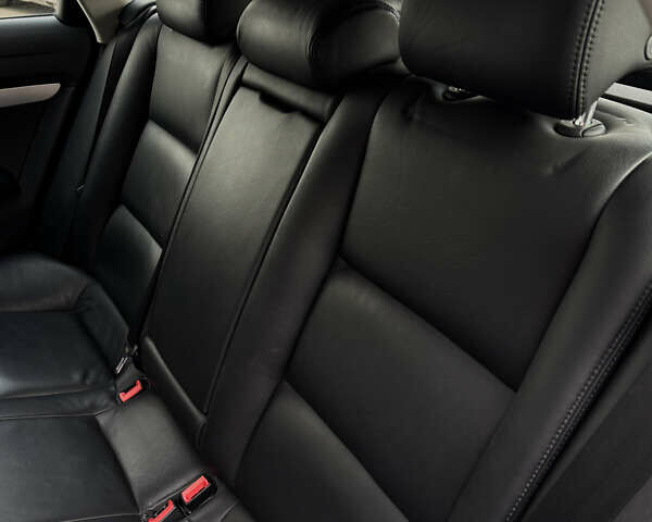 Сірий Ауді А6, об'ємом двигуна 2.7 л та пробігом 294 тис. км за 7300 $, фото 14 на Automoto.ua