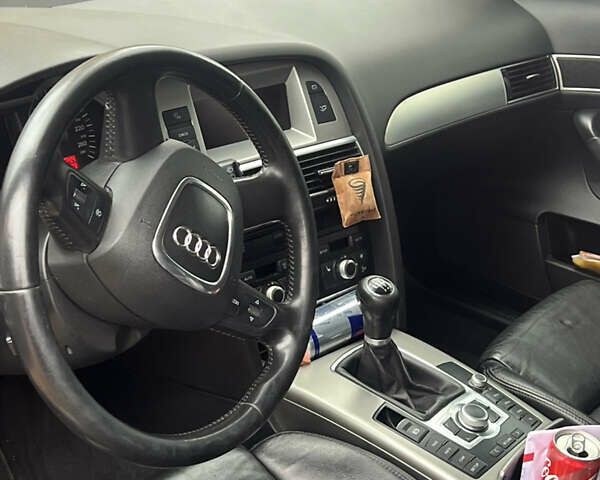 Серый Ауди А6, объемом двигателя 2.7 л и пробегом 288 тыс. км за 7400 $, фото 1 на Automoto.ua