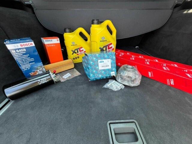 Серый Ауди А6, объемом двигателя 2.7 л и пробегом 281 тыс. км за 8200 $, фото 23 на Automoto.ua