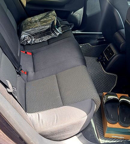 Серый Ауди А6, объемом двигателя 2 л и пробегом 320 тыс. км за 8000 $, фото 1 на Automoto.ua