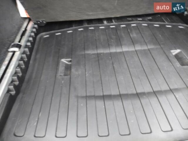 Серый Ауди А6, объемом двигателя 3 л и пробегом 337 тыс. км за 10200 $, фото 17 на Automoto.ua