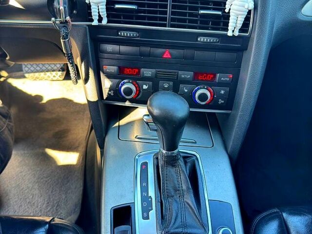 Сірий Ауді А6, об'ємом двигуна 2 л та пробігом 350 тис. км за 7500 $, фото 10 на Automoto.ua