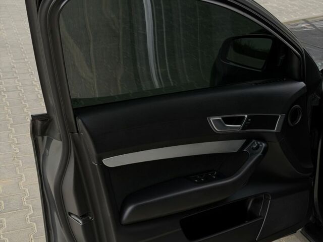 Серый Ауди А6, объемом двигателя 2.7 л и пробегом 498 тыс. км за 2950 $, фото 9 на Automoto.ua