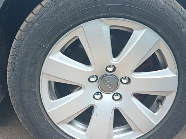 Серый Ауди А6, объемом двигателя 0 л и пробегом 294 тыс. км за 9499 $, фото 13 на Automoto.ua