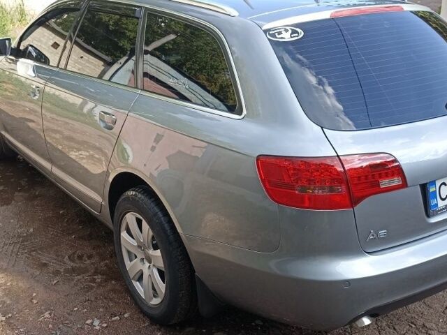 Серый Ауди А6, объемом двигателя 0 л и пробегом 294 тыс. км за 9499 $, фото 6 на Automoto.ua