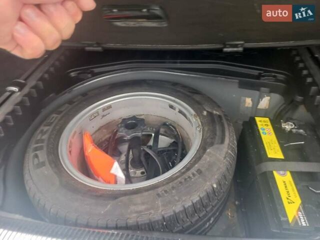 Сірий Ауді А6, об'ємом двигуна 2.7 л та пробігом 389 тис. км за 7800 $, фото 16 на Automoto.ua