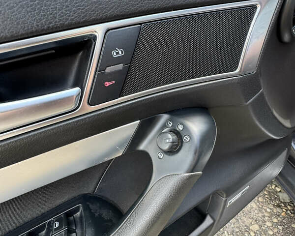 Ауди А6 2008 в Золочев на Automoto.ua Серый Ауди А6, объемом двигателя 2 л и пробегом 340 тыс. км за 8300 $, фото 15 на Automoto.ua